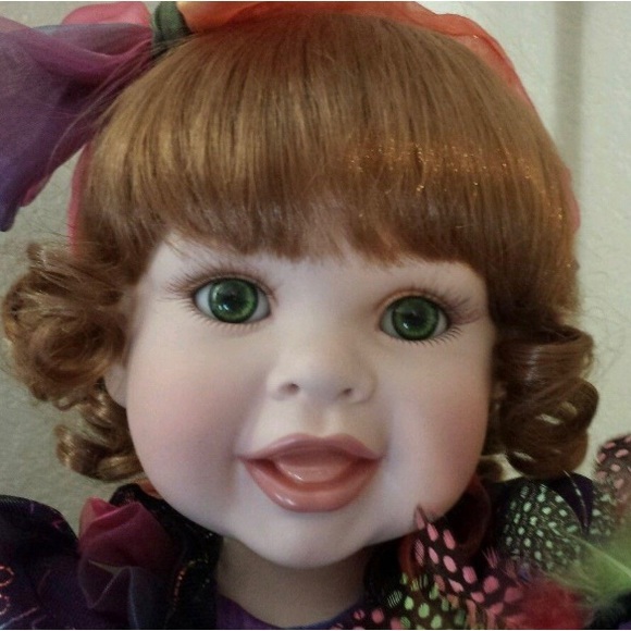 Marie Osmond Boo Hoo Porcelain Doll - Picture 5 of 6